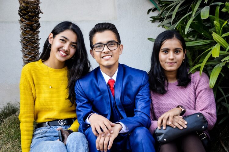 friends, school, education-4686416.jpg